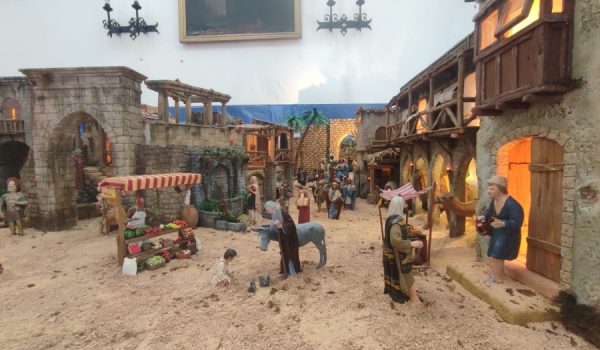 Esquina derecha del montaje de más de 3,5 metros de largo.