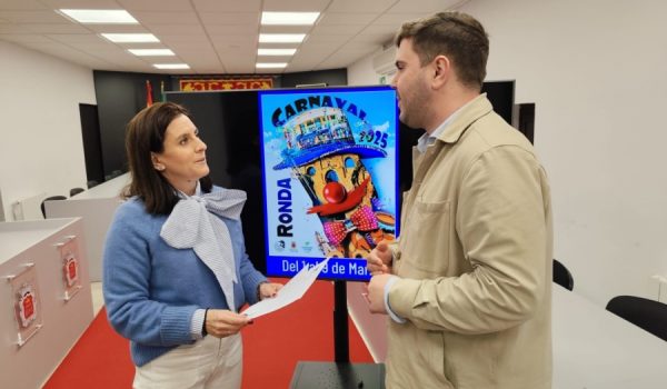 Los concejales de Turismo y Fiestas, Ángel Martínez y Rebeca Muñoz