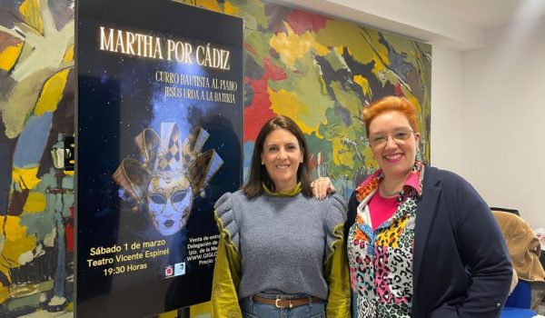 Rebeca Muñoz junto a Martha Pérez