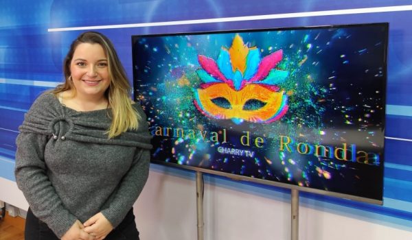 Calle en los estudios de Charry TV