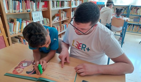 Una de los objetivos de esta iniciativa es mejorar la comprensión lectora del alumnado.