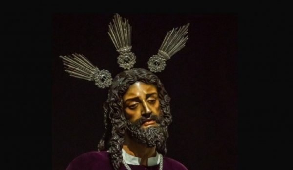 Recordemos que hasta la fecha, los titulares que han presidido este Vía Crucis han sido: Ntro. Padre Jesús Nazareno en 2022, Ntro. Padre Jesús en la Columna en 2023 y Ntro. Señor del Perdón en el 2024.