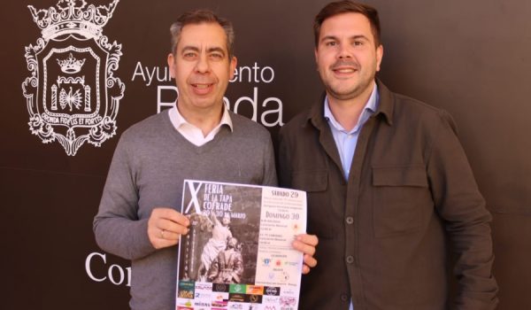 Francisco Pérez junto a Ángel Martínez en rueda de prensa