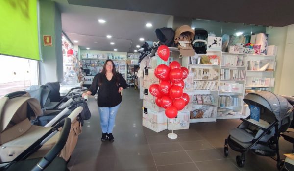 Este establecimiento se encuentra en uno de los locales frente a los Juzgados de Ronda.