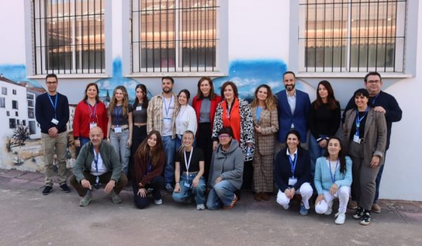Representantes de las entidades y administraciones colaboradoras.
