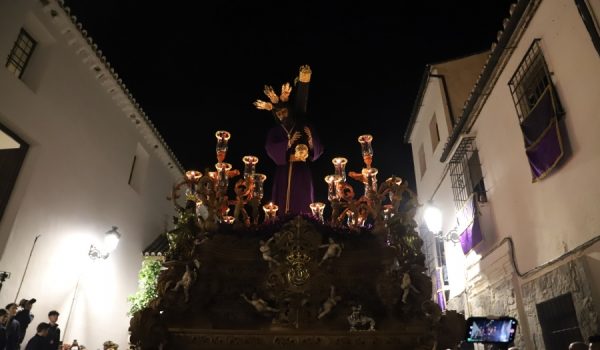 El paso del Señor a su salida del templo.