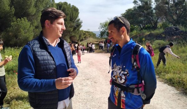 El delegado de Medio Ambiente junto al docente Joan Marc Falcó.