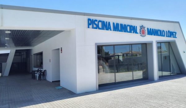 Las instalaciones de la piscina municipal Manolo López abrirán en unas semanas