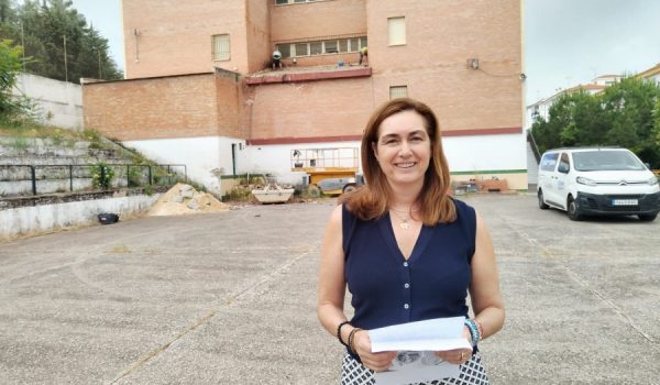 La delegada de Educación, Cristina Durán, ha visitado las instalaciones