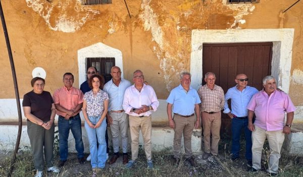 Representantes de ARUVIRO y de los municipios implicados en el proyecto