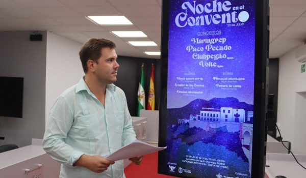 El delegado de Turismo, Ángel Martínez, ha presentado la iniciativa