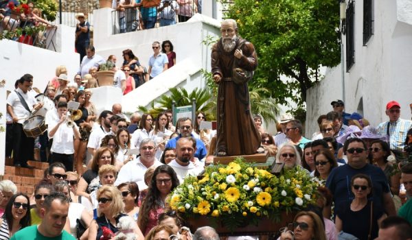 La festividad del Día de Fray Leopoldo goza de enorme aceptación tanto por parte de los vecinos del municipio como de personas de distintos puntos geográficos.