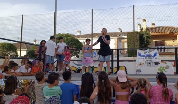 Carmen Torres, presidenta de AYUCA, ha agradecido públicamente este gesto altruista.