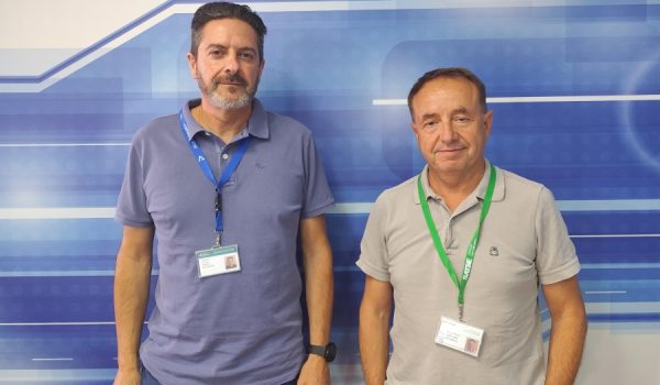 Antonio Alcalá y José Antonio Doña en el plató de Charry TV