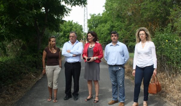 La delegada de Agricultura ha visitado  las obras de los caminos de la Serranía.