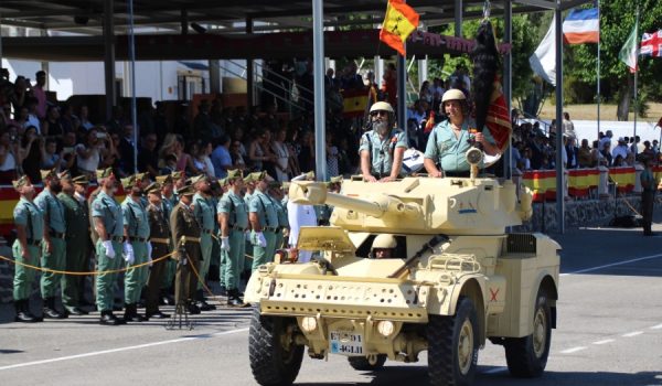 Vehículo blindado ligero Panhard AML-90