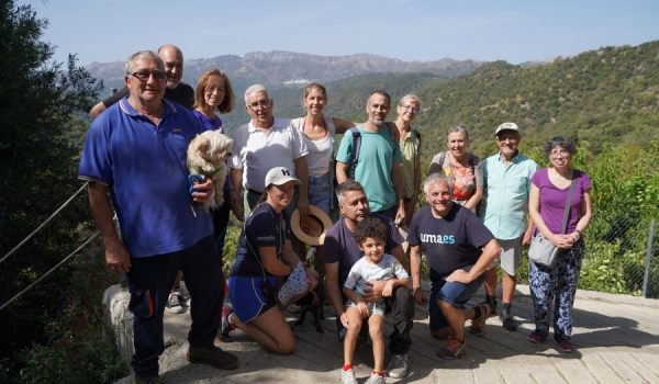 Foto de familia de los participantes