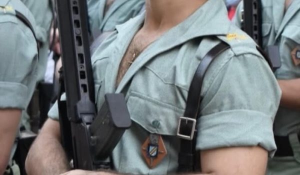 El joven legionario chiclanero, durante un acto