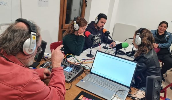 Tiene su sede en Benalauría y cuenta con el apoyo de diferentes administraciones y entidades.