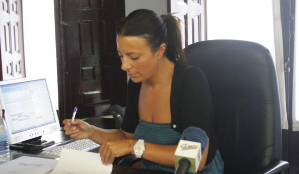 Todos los partidos con representación municipal han firmado el escrito.