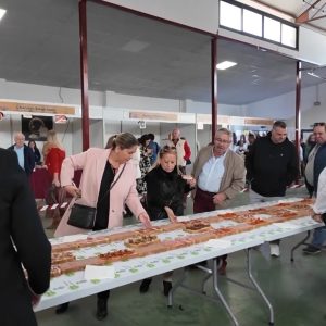 El Cerdito Andaluz y Panadería Ortipan se volverán a unir para crear una gran tostá.